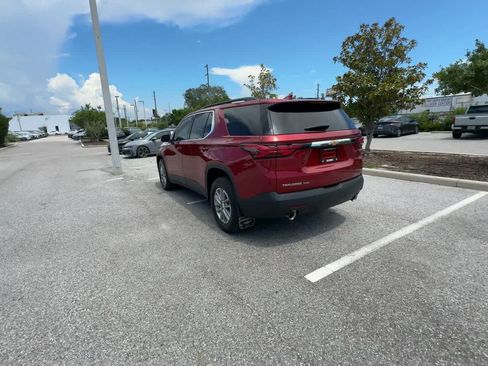 Used 2023 Chevrolet Traverse LT AWD/4WD image 7