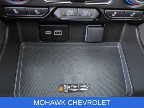 Used 2023 Chevrolet Tahoe LT AWD/4WD image 36
