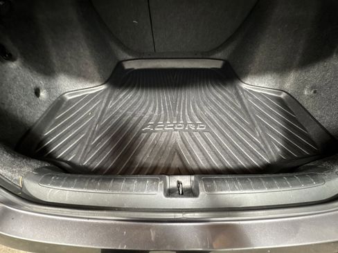 Used 2019 Honda Accord EX-L image 30