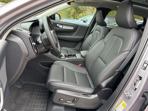 New 2026 Volvo XC40 B5 Plus w/ Protection Package Premier image 11