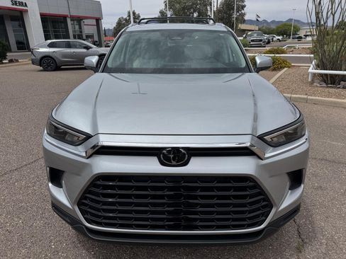 New 2026 Toyota Grand Highlander AWD image 12
