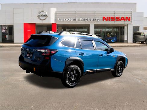Used 2025 Subaru Outback Wilderness image 3