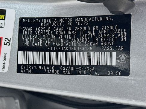 Used 2023 Toyota Camry XLE w/ Navigation Package image 12