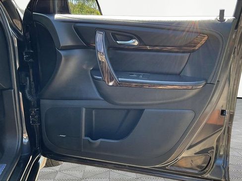 Used 2015 GMC Acadia Denali AWD/4WD image 32