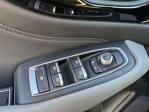 Used 2020 Subaru Outback Limited image 30