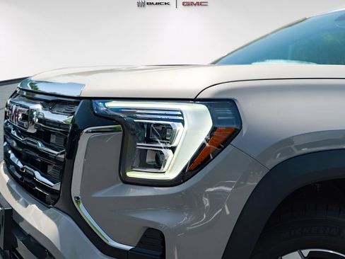 New 2027 GMC Terrain Elevation FWD image 3