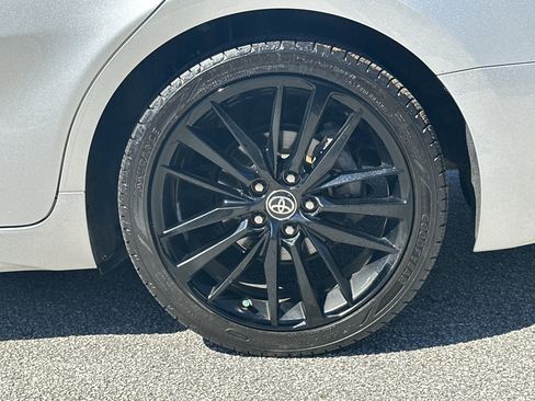 Used 2023 Toyota Camry XSE image 19