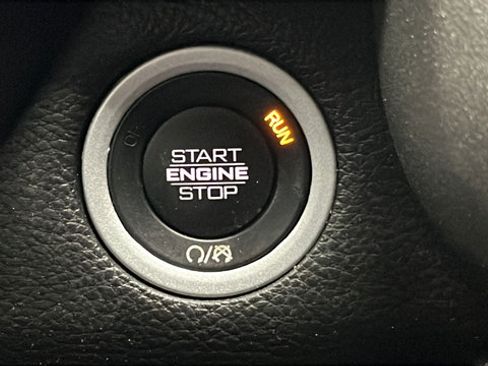 Used 2023 RAM 1500 Big Horn AWD/4WD image 29