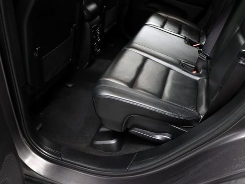 Used 2021 Jeep Grand Cherokee Limited AWD/4WD image 28