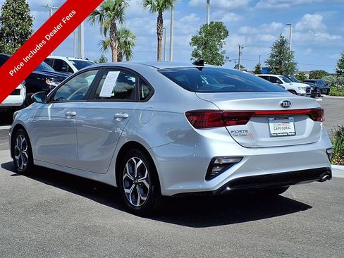 Used 2021 Kia Forte LXS FWD image 5