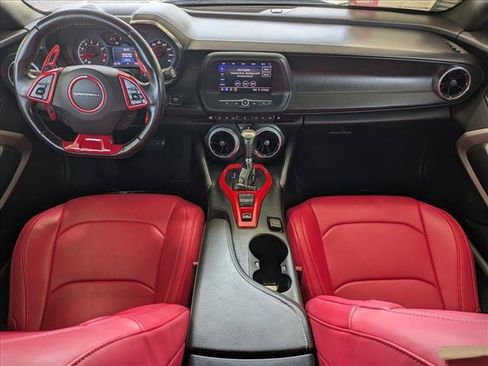 Used 2020 Chevrolet Camaro LT RWD image 15
