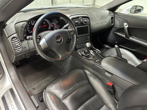 Used 2008 Chevrolet Corvette Z06 w/ Preferred Equipment Group RWD image 19