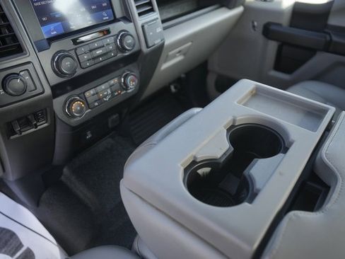 Used 2022 Ford F350 XL w/ Power Equipment Group image 27