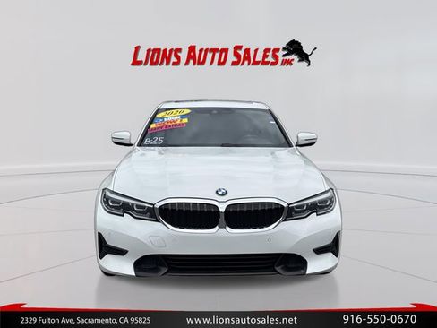 Used 2020 BMW 330i Sedan w/ Convenience Package RWD image 2
