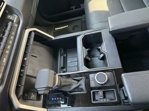 Used 2022 Toyota Tundra SR5 w/ SR5 Premium Package image 23