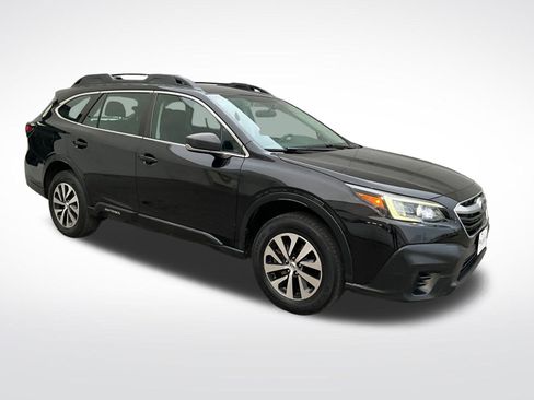 Certified 2021 Subaru Outback 2.5i image 9