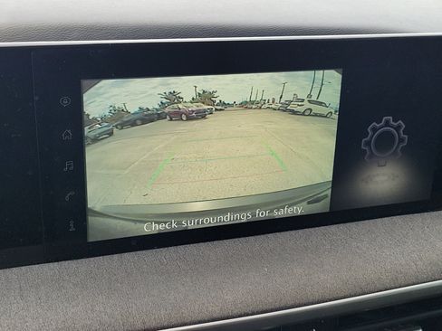 Certified 2025 Nissan Kicks SV w/ Charging Package FWD image 18
