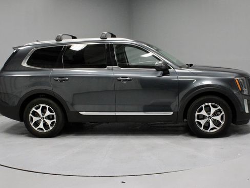 Used 2022 Kia Telluride EX w/ Towing Package AWD/4WD image 12