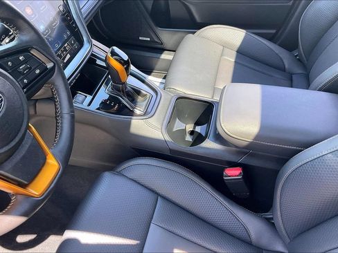 Used 2025 Subaru Outback Wilderness AWD/4WD image 20
