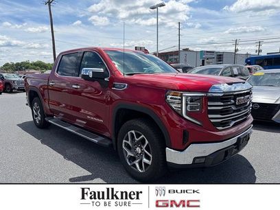 Used 2024 GMC Sierra 1500 SLT w/ SLT Premium Plus Package