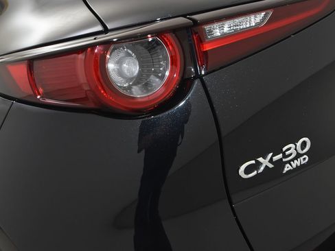 New 2026 MAZDA CX-30 AWD 2.5 S w/ Select Sport Pkg image 35