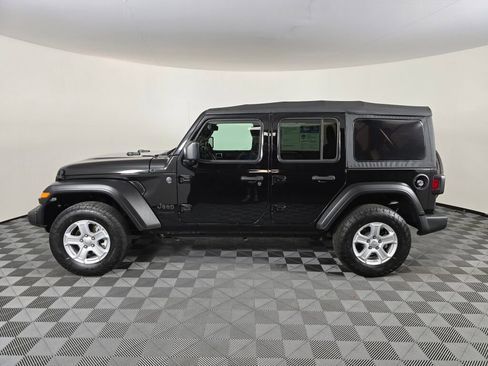 Used 2022 Jeep Wrangler Unlimited Sport image 6