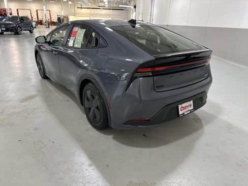 Used 2026 Toyota Prius LE image 6