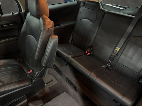 Used 2015 Buick Enclave Leather w/ Trailering Package FWD image 27