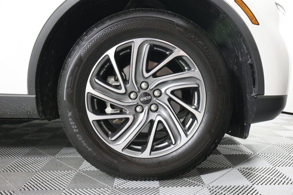 Used 2021 Lincoln Aviator AWD w/ Class IV Trailer Tow Package image 6