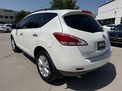 Used 2012 Nissan Murano SL w/ Navigation Pkg FWD image 2