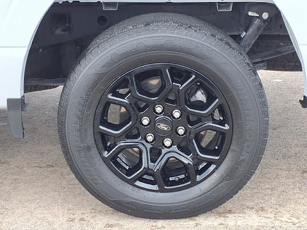 Used 2024 Ford F150 XLT w/ XLT Black Appearance Package RWD image 31