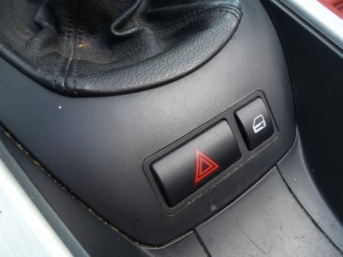 Used 2006 BMW M Roadster image 75