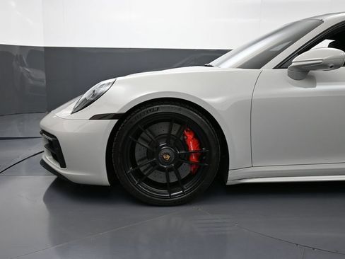 Certified 2024 Porsche 911 Carrera GTS RWD image 12