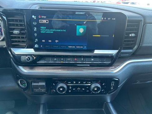 Used 2022 Chevrolet Silverado 1500 RST w/ Max Trailering Package image 20