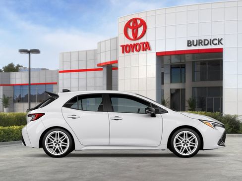 New 2026 Toyota Corolla SE FWD image 13