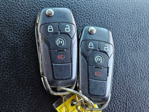 Used 2016 Ford F150 XLT w/ Equipment Group 302A Luxury image 22