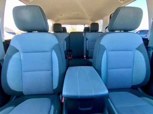 Used 2018 Chevrolet Traverse LT image 30