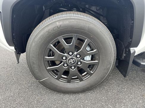 New 2026 Toyota 4Runner SR5 image 10