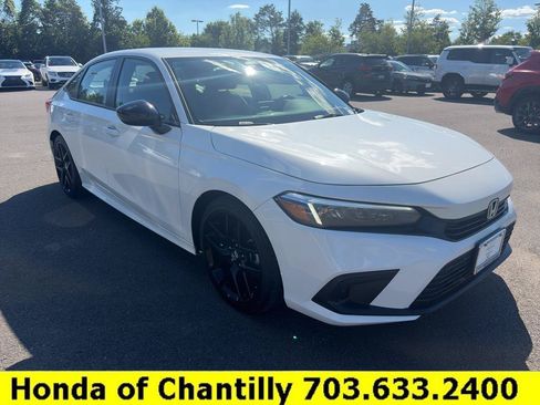 Certified 2024 Honda Civic Sport image 1