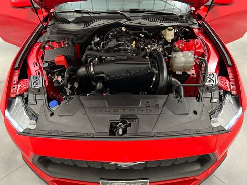 Used 2025 Ford Mustang Coupe RWD image 60