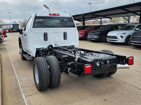 New 2026 GMC Sierra 3500 Pro w/ Convenience Package AWD/4WD image 5
