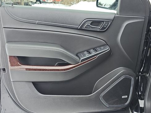 Used 2018 GMC Yukon SLE w/ HD Trailering Package image 29