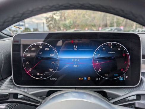 Used 2025 Mercedes-Benz C 300 4MATIC Sedan image 16