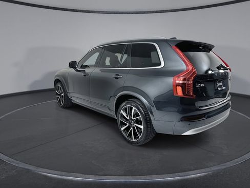 Used 2022 Volvo XC90 T6 Momentum w/ Protection Package Premier AWD/4WD image 6