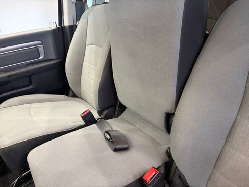 Used 2022 RAM 1500 Classic SLT w/ Electronics Group AWD/4WD image 27