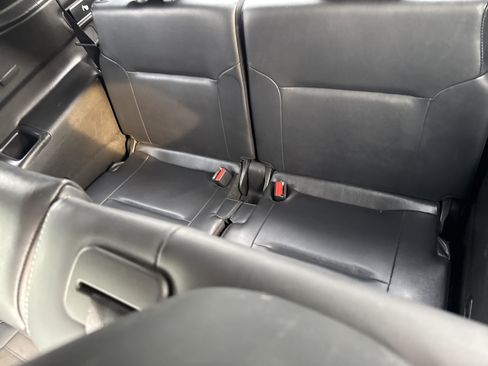 Used 2024 Mitsubishi Outlander SE AWD/4WD image 14