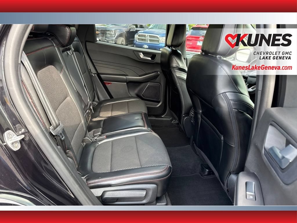 Used 2024 Ford Escape ST-Line AWD/4WD image 17