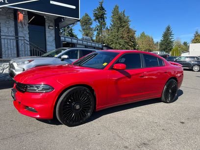 Used 2015 Dodge Charger SXT