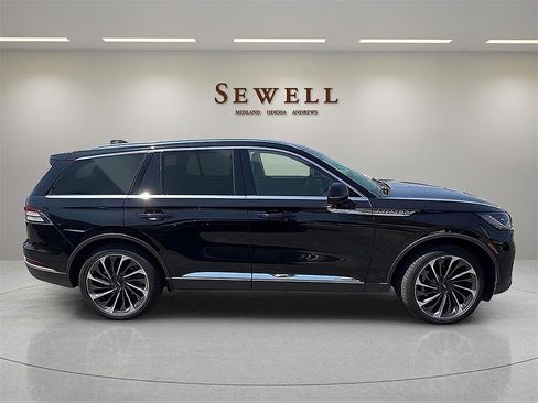 New 2025 Lincoln Aviator Reserve w/ Equipment Group 201A image 6