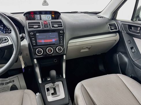 Used 2018 Subaru Forester 2.5i Premium AWD/4WD image 29